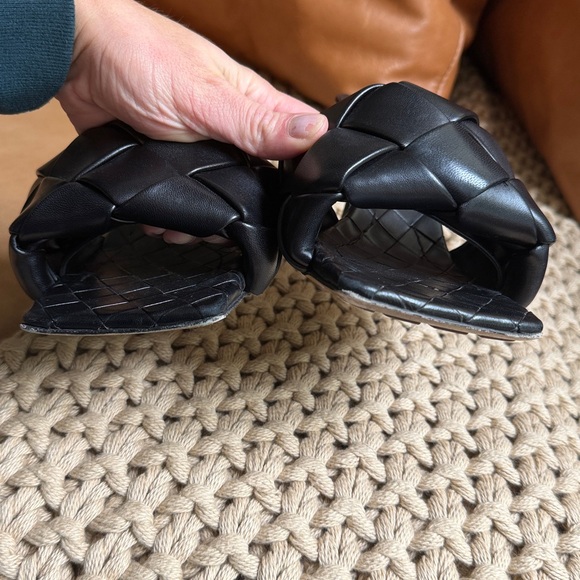 Bottega Lido Intrecciato Leather Mule Heels - Picture 5 of 7